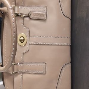 Coach Hampton beige leather handbag
